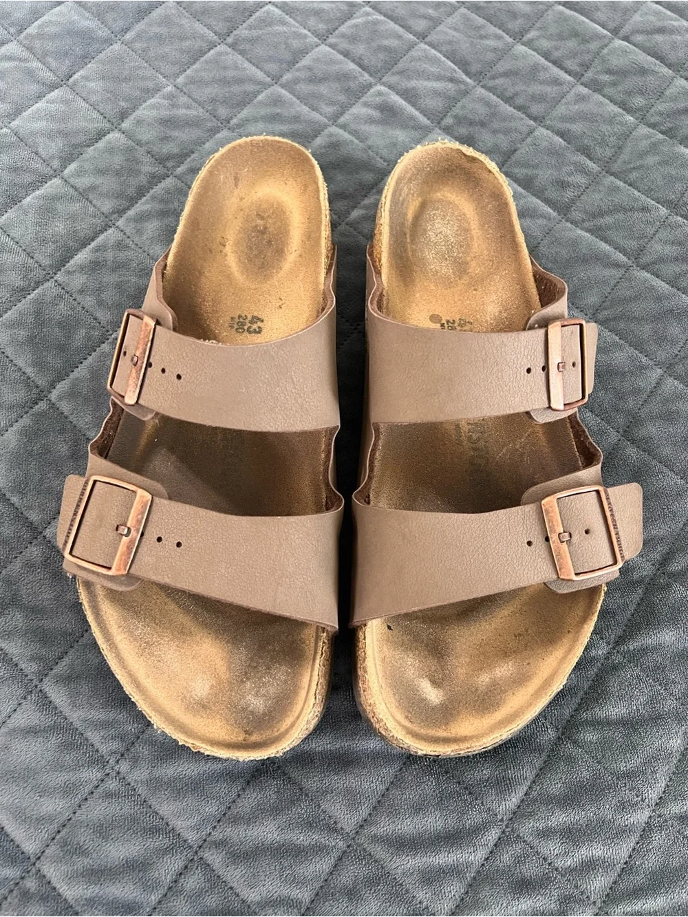 Birkenstock Arizona Sandals Men’s Size 10 10.5 43 Brown Leather slides